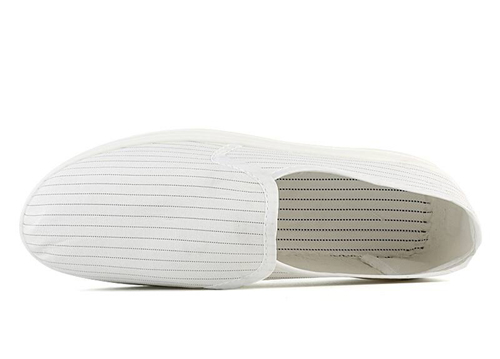 影響防靜電潔凈鞋使用效果的原因有哪些？